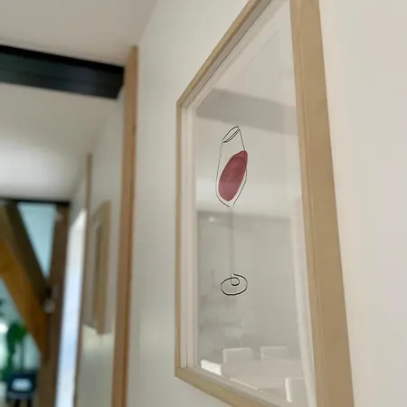 Into The Wine Apartment