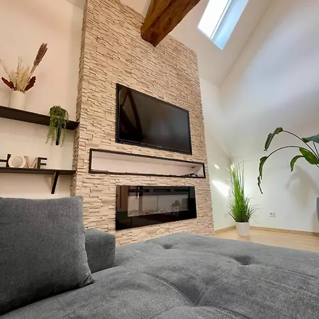 Into The Wine * Dijon