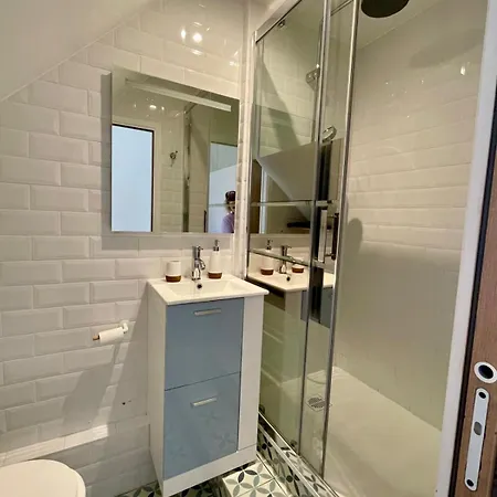 Into The Wine 아파트 디종